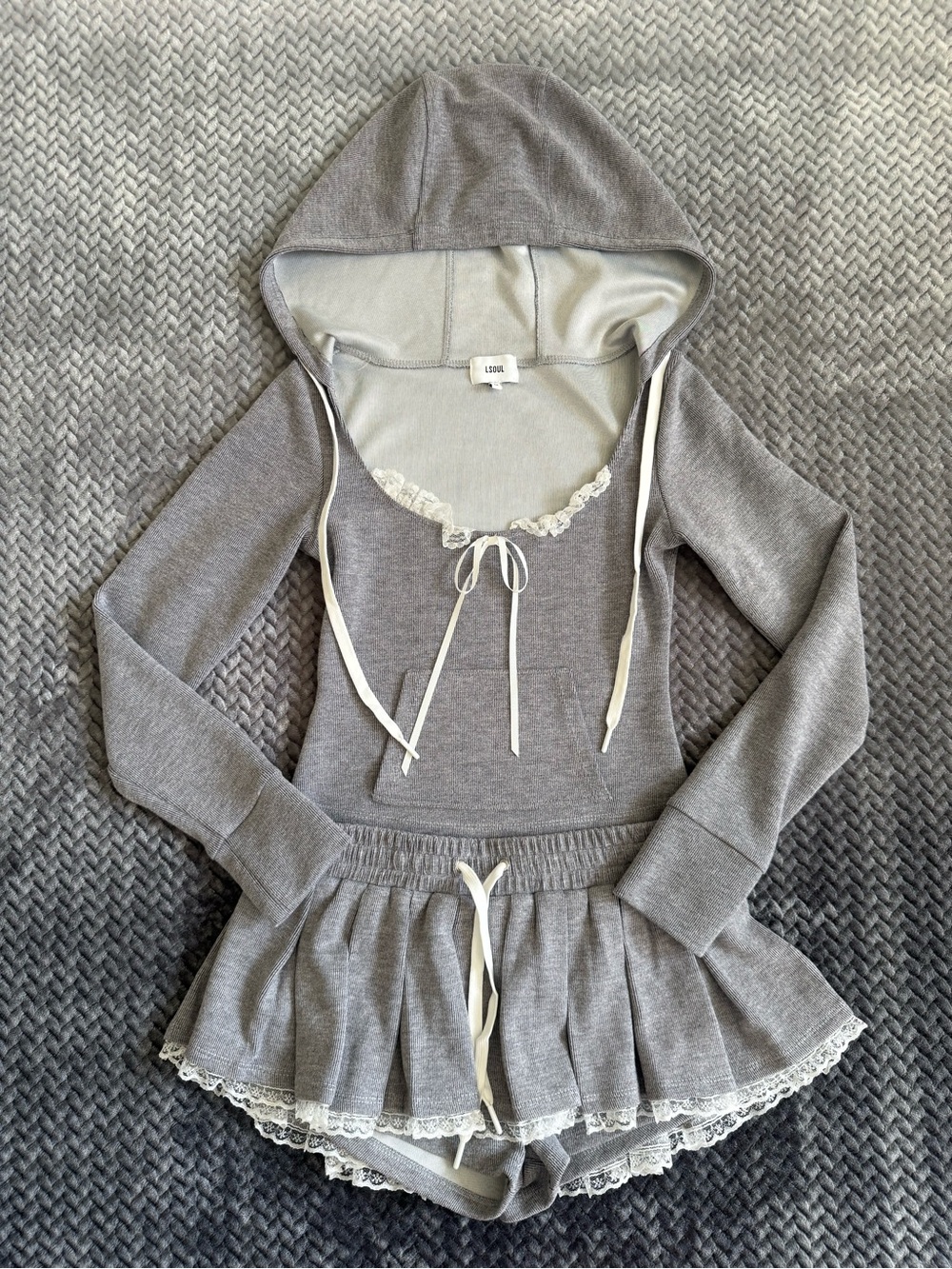 LSOUL skirt set